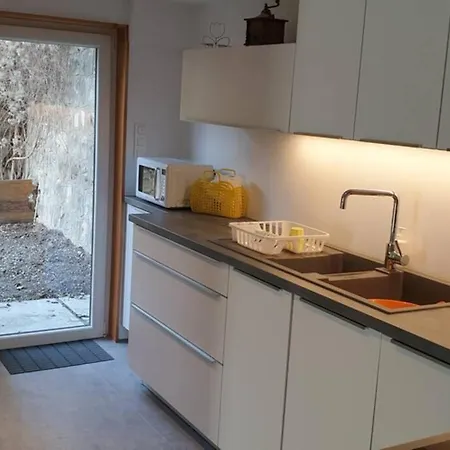 Le Petit Appart De Pomme Embrun Buitenkant foto